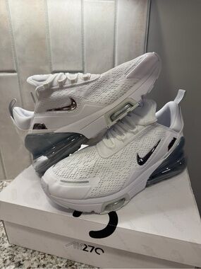 Men’s Nike Air Max 270 Premium